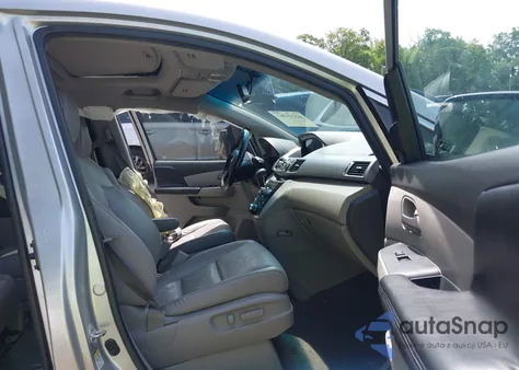 2011 Honda Odyssey Touring/Touring Elite из США, поврежденный, VIN 5FNRL5H93BB030662